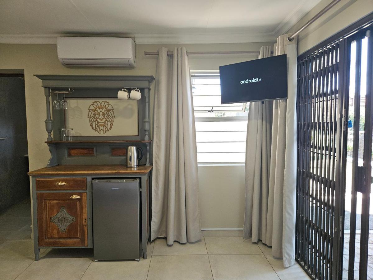 Bosveld In Die Stad 2 Guesthouse 알버톤 외부 사진